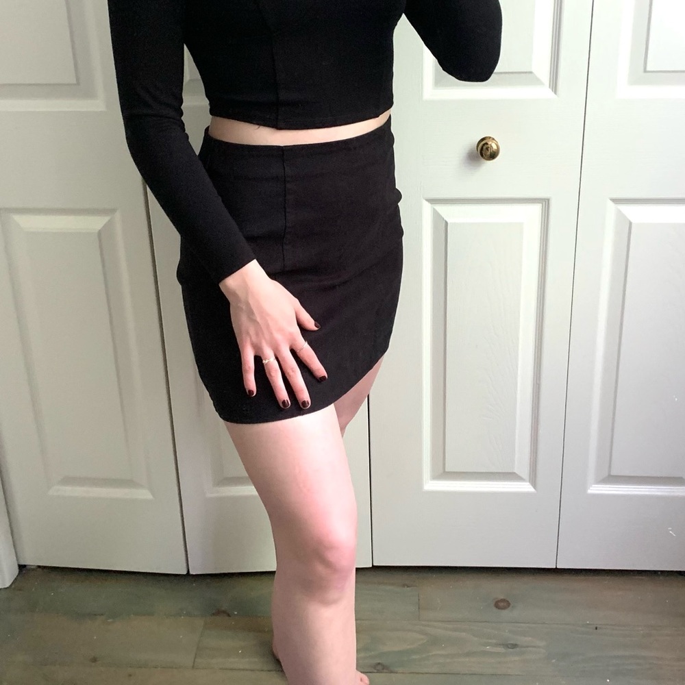 Black Skirt
